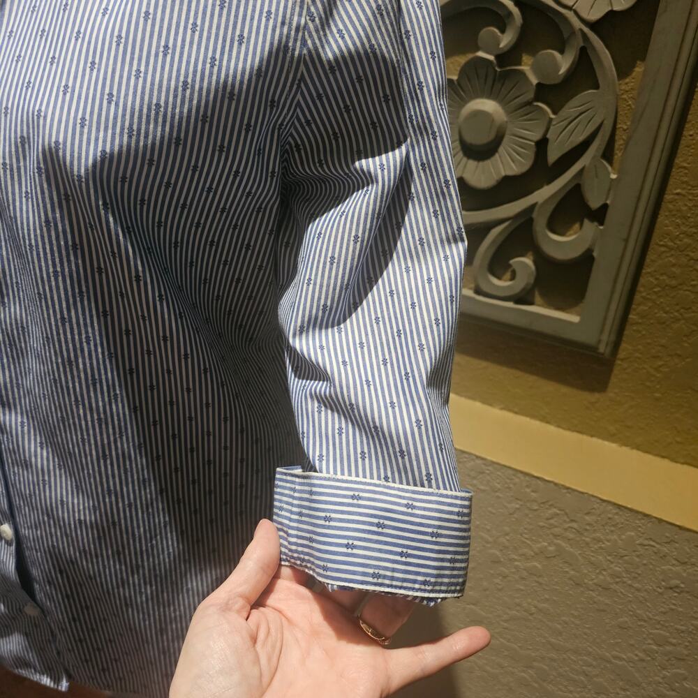 Chico's 1 (8-10) Blue White Stripe Button Up Shirt Grandma Coastal Nautical - Picture 6 of 12